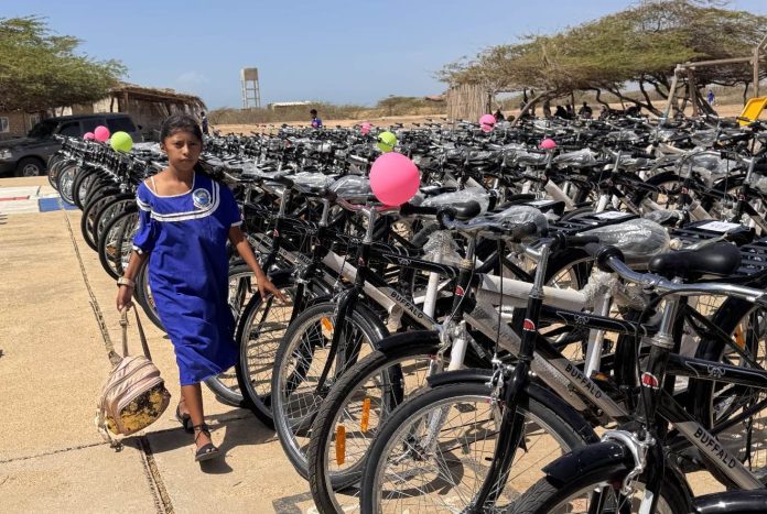 Bicicletas entregadas a familias wayuu que transformarán su movilidad diaria.